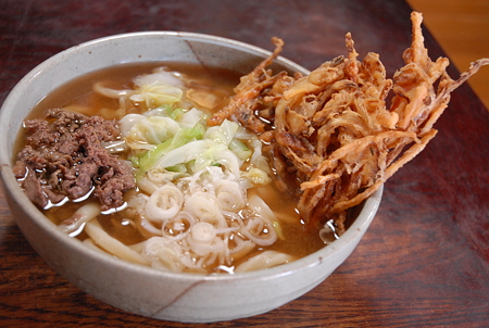 2011/07/10 下吉田・手打ちうどん しんたく/肉天うどん(大) 600円
