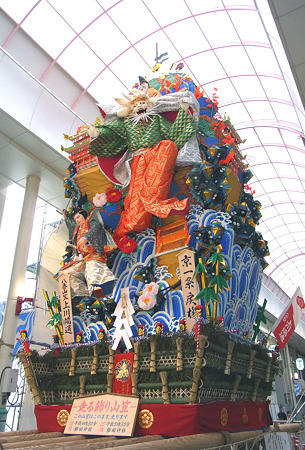 博多祇園山笠 2011 走る飾り山 上川端通 京一条戻橋(きょういちじょうもどりばし)1