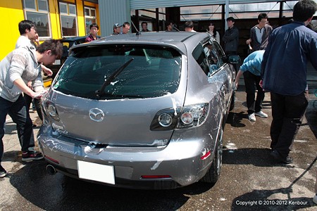 Blog_20120415_ViewCoatOff_24