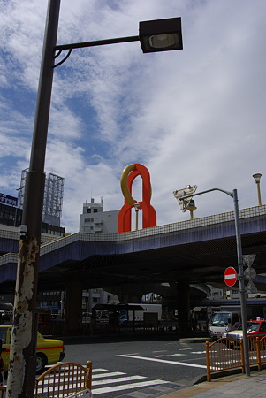 上野駅前モニュメント