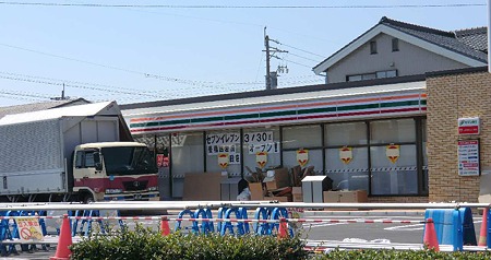 セブン-イレブン 豊橋西岩田6丁目店 2012年3月30日(金) オープン-240327-1