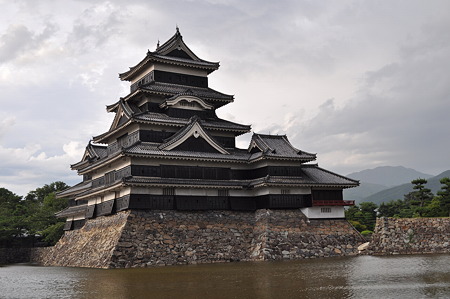 松本城